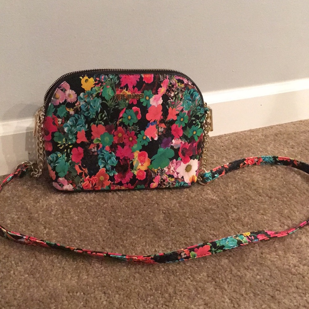 Floral Steve Madden cross body